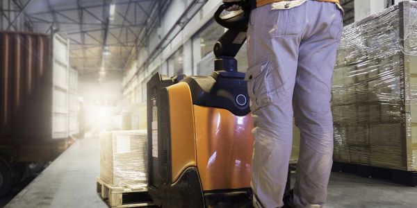 <span class="uk-margin-small-right uk-icon" uk-icon="info"></span> Curso de Maquinaria de Elevación | Carnet oficial y formación homologada